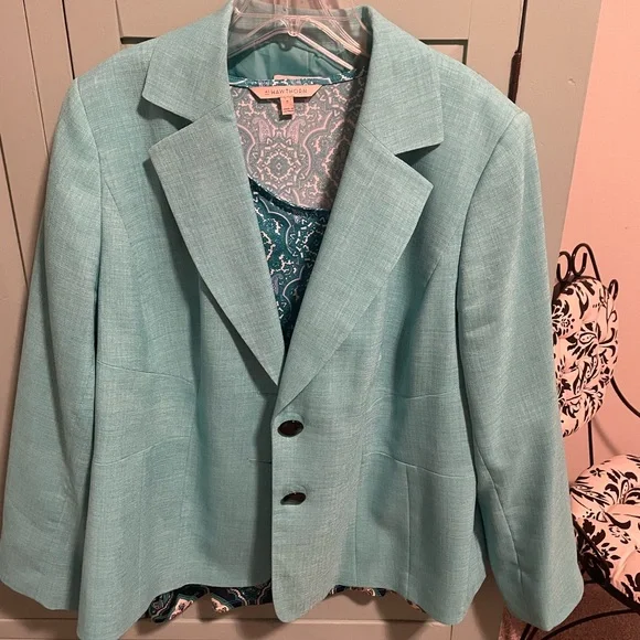 Two for one! Beautiful turquoise jacket/blazer fully lined with blows underneath - Picture 2 of 7